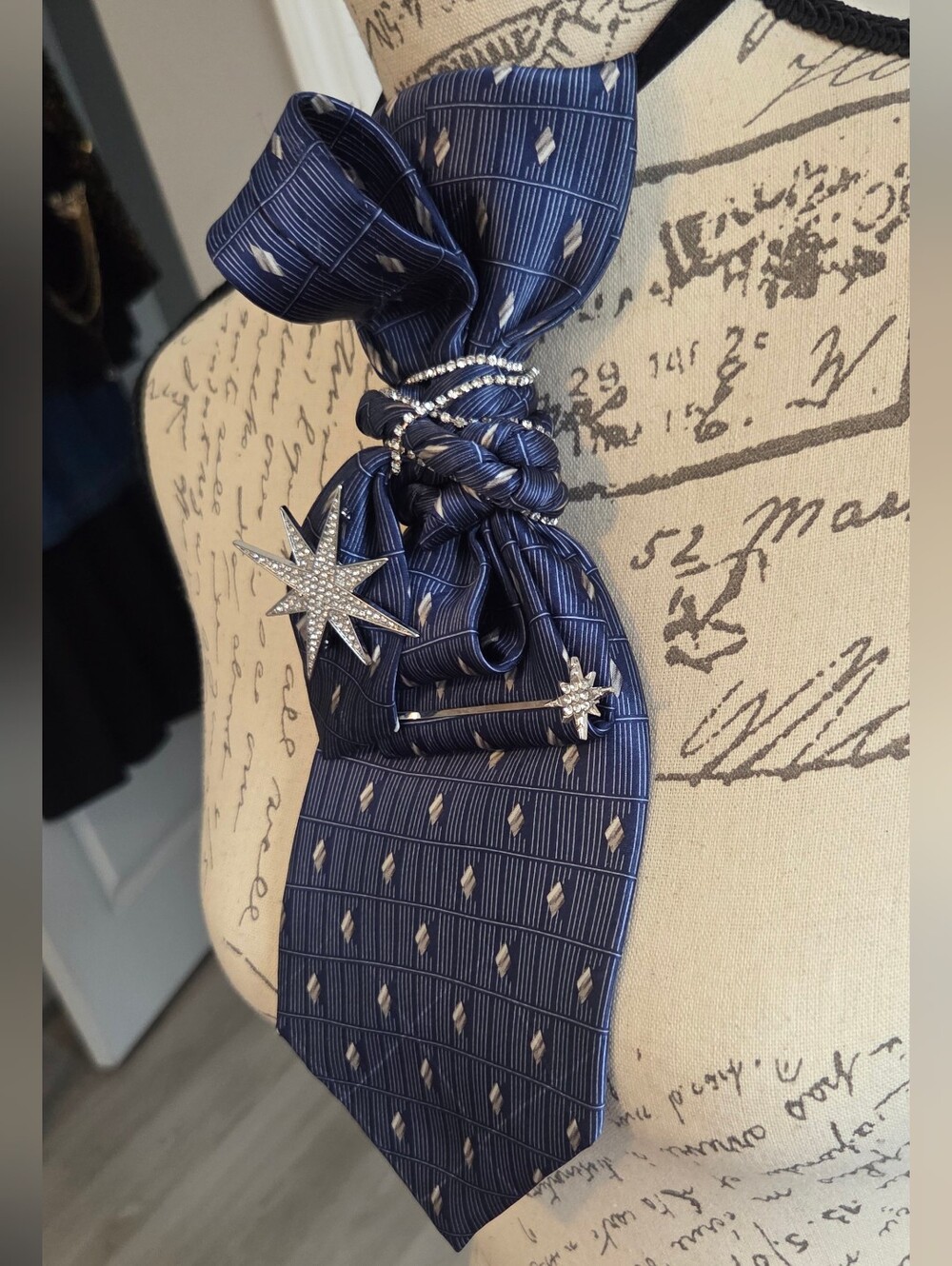 Elegant Navy TIE-Necklace w/ Starburst Brooch